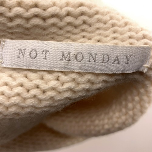 Not Monday Ivory Knit Cashmere winter hat - Picture 5 of 8