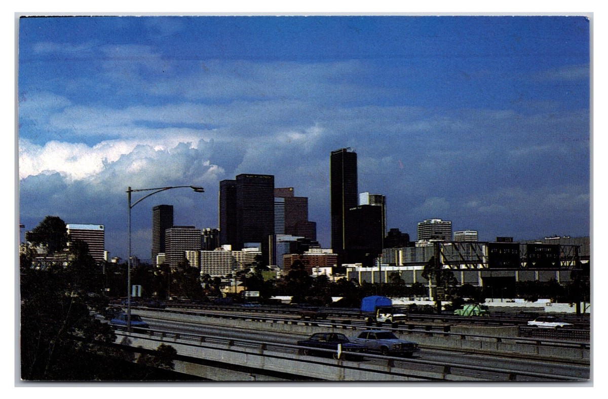 Vintage 1970s- Magnificent Los Angeles Skyline - California