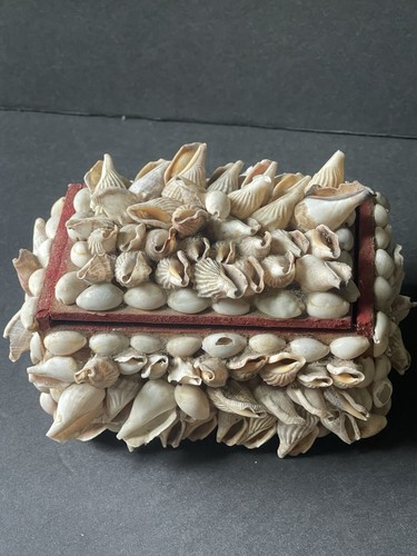Vintage Sea Shell Covered Trinket Jewelry Box Red Felt Lining Coastal ...