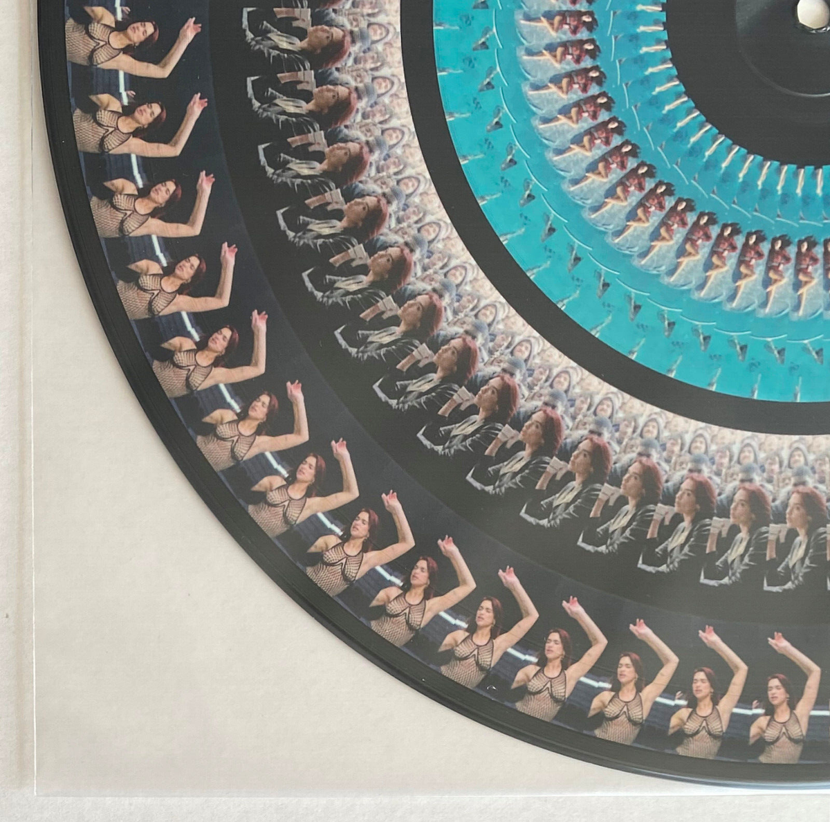 DUA LIPA * RADICAL OPTIMISM * UK LIMITED EDITION ZOETROPE PICTURE