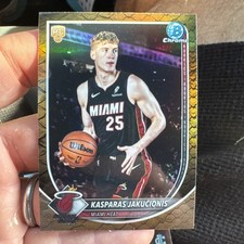 2025 bowman chrome Basketball reptilian Jaspers Jakicionis Refractor