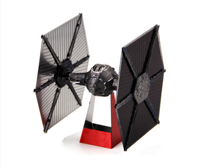 Star Wars Imperial TIE Fighter 3D Metall Modellbausatz   Puzzle zum Selbermachen für Star Wars Fan