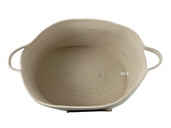 Cesta de cama de cuerda tejida para perro blanca ovalada 20,5x13,5x8,5 "El hogar es donde está el perro" Foto 3 de 4