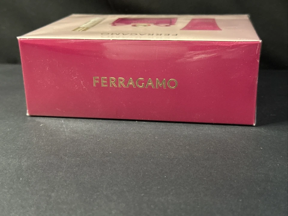 Salvatore Ferragamo Signorina Ribelle 3.4 盎司淡香水喷雾+ 1.7 乳液+ 15 毫升 — 第 3/4 张图片