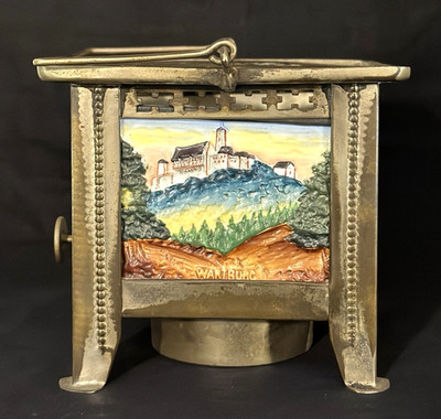 ANTIQUE GERMAN LITHOPHANE ''WARTBURG CASTLE'' SCENIC OIL LAMP & TEA WARMER