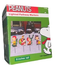 Peanuts Joy Lighted Pathway Markers 8" 2012 Missing 2 Stakes 