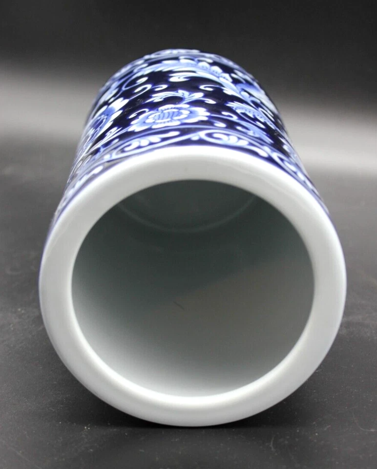 Pier 1进口普通话钴蓝色和白色葡萄酒瓶冷水机,餐具架 — 第 3/4 张图片