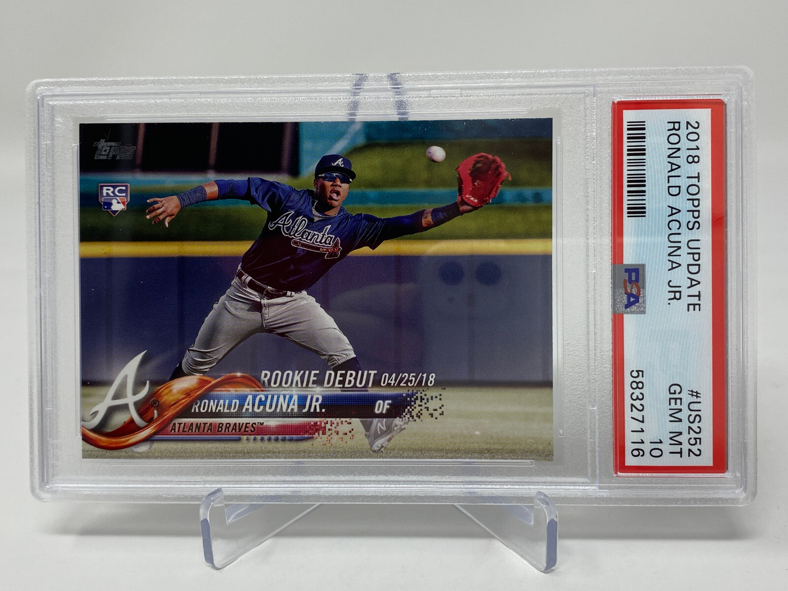 2018 Topps  Update #US252 Ronald Acuna Jr.  PSA 10 Rookie Card RC view 3