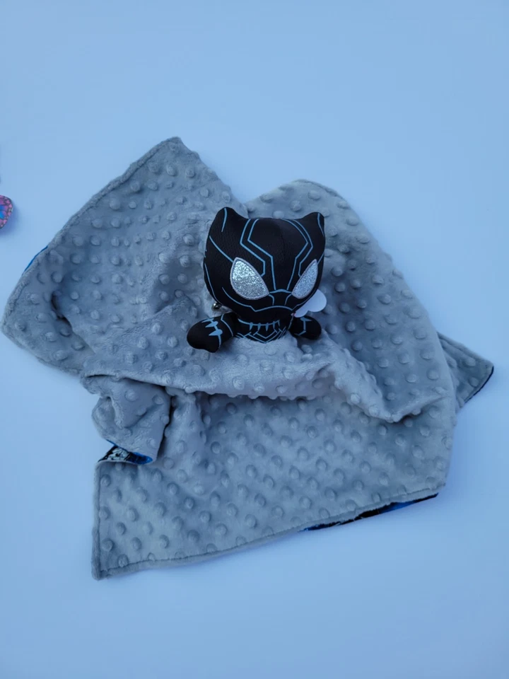 Manta de seguridad de felpa Lovey Black Panther, algodón superhéroes lovey 20 x20 Foto 2 de 4