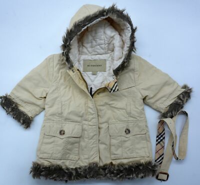 Gefütterte Original Baby Designer Jacke mit Gürtel von Burberry Größe 6M 68