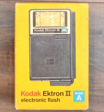 Vintage KODAK Ektron II Model A Electronic Flash Made in U.S.A.