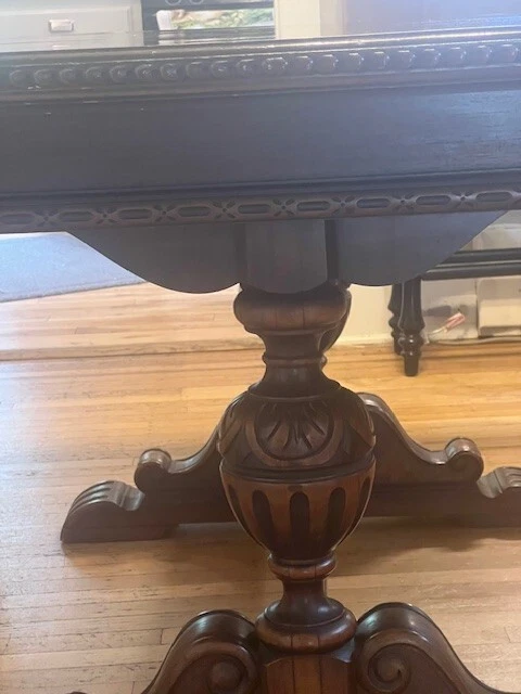 Juego de comedor vintage Berkey & Gay Foto 3 de 4