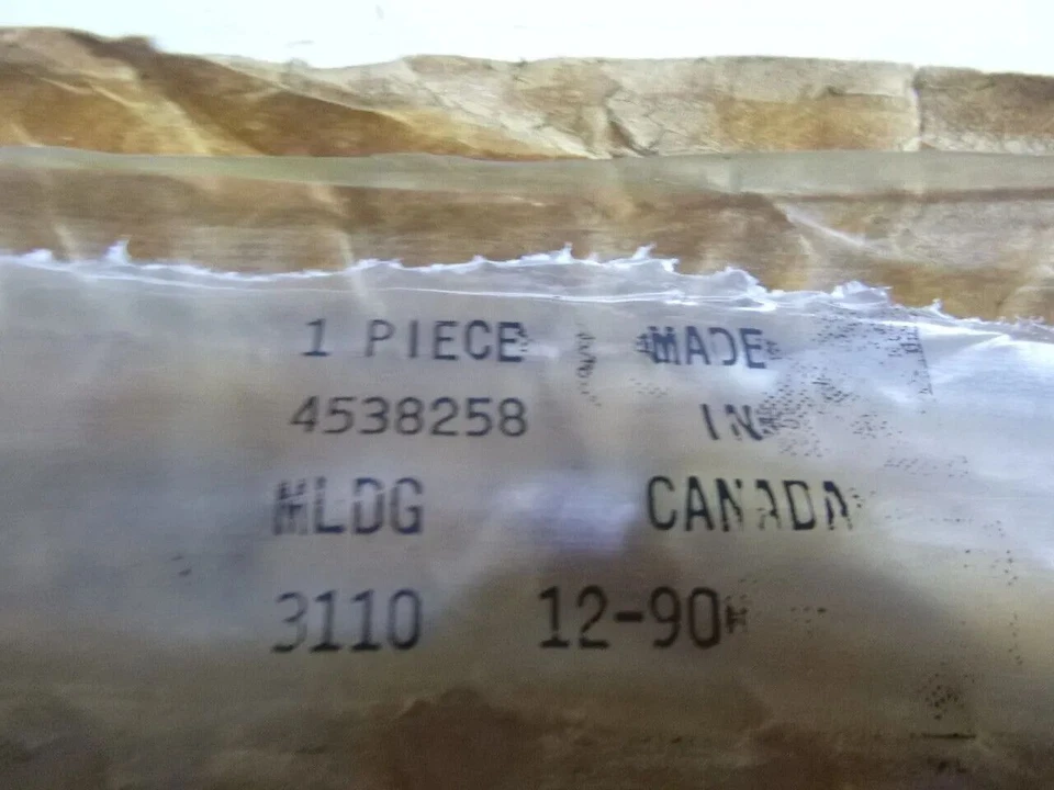 Moldura parabrisas derecha moldura Dodge Daytona 1988-1993 Foto 3 de 4