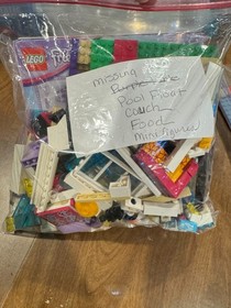 LEGO FRIENDS: Livi&rsquo;s Pop Star House Set Building 41135 incompete 