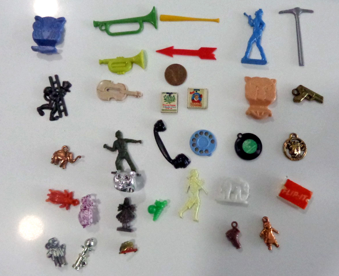 Vintage Cracker Jack Lot ( 32 ) Premium Prizes Charms