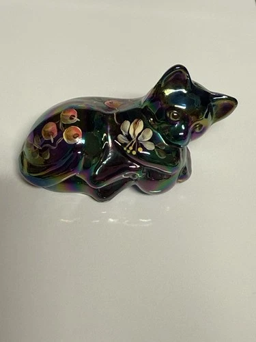 RARE Fenton Carnival Glass Iridescent Cat Hand Painted Signed Shelley Fenton2006