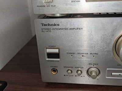 Technics SU-A70 Integrated Amplifier and S-P70 CD Player Set Very