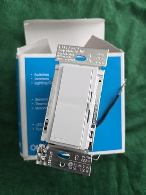 Lutron Diva Smart Dimmer Caseta Smart Lighting | DVRF-6LS-WH-2 | White 1 Count