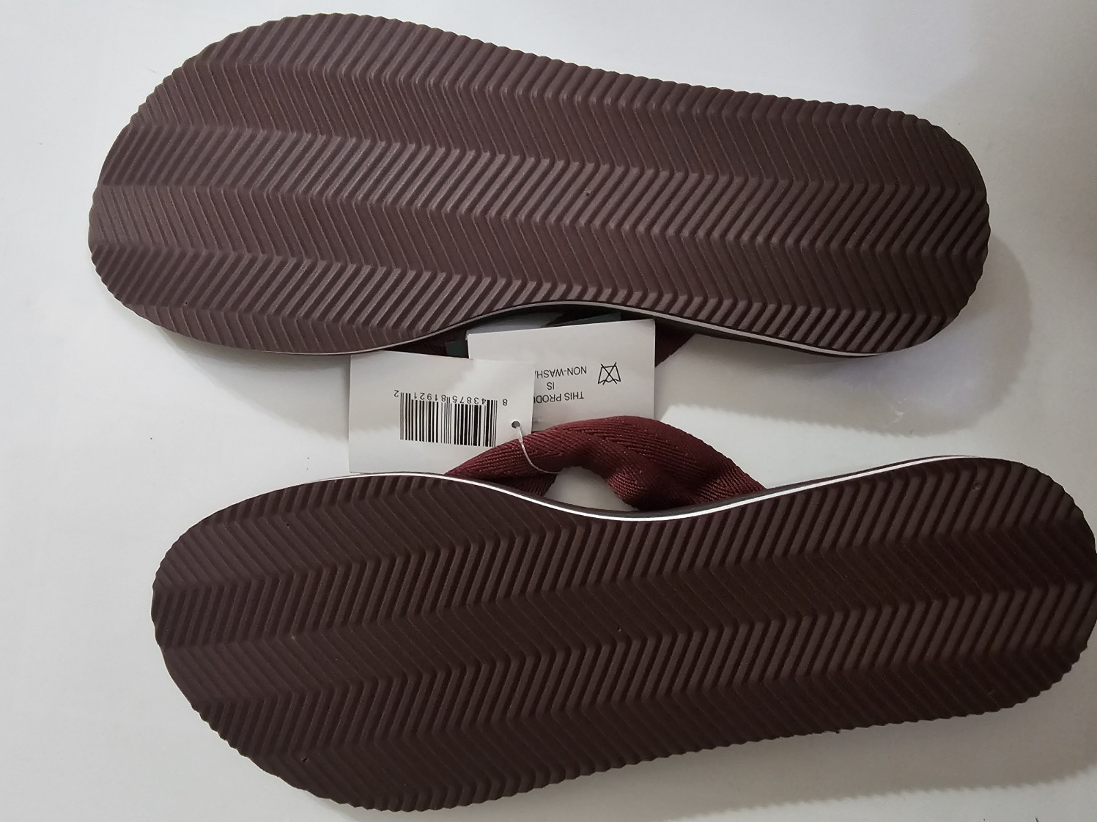 Lacoste Randle Mens Maroon Brand New Size 12 Flip Flops Letter L in Footbed image 6