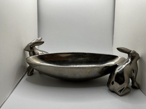 Oval Silvertone Metal Candy Nut Dish Serving Plate Dish WITH Bunny. - Picture 8 of 8