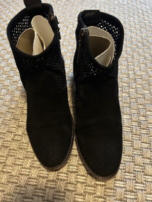 Schwarze Stiefeletten aus Veloursleder, kurze Boots. Größe 36, sehr gepflegt.
