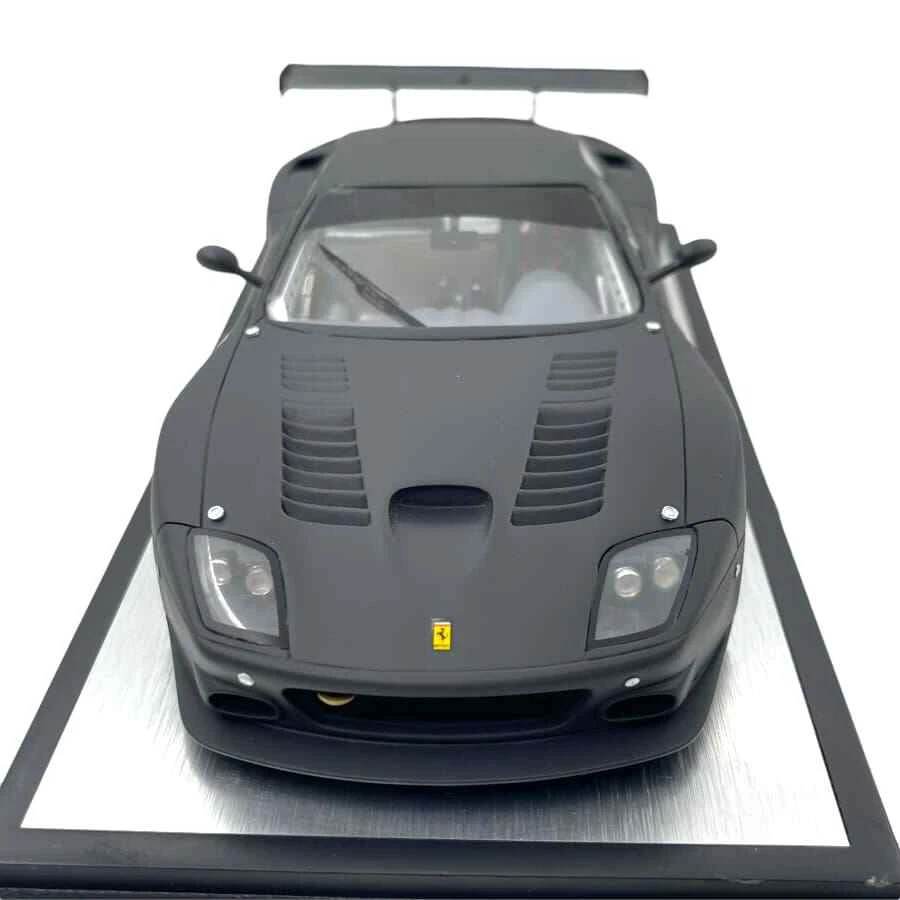 Modellino Auto Red Line Models 1/24 Ferrari F575 GTC Presentation Black - Immagine 2 di 4