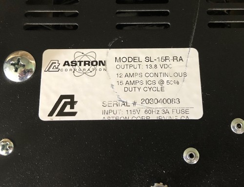 Astron SL15RRA 15 Amp Power Supply w/ Motorola D37MWA5GB7AK Radio and CPI TSP209 - Zdjęcie 7 z 9