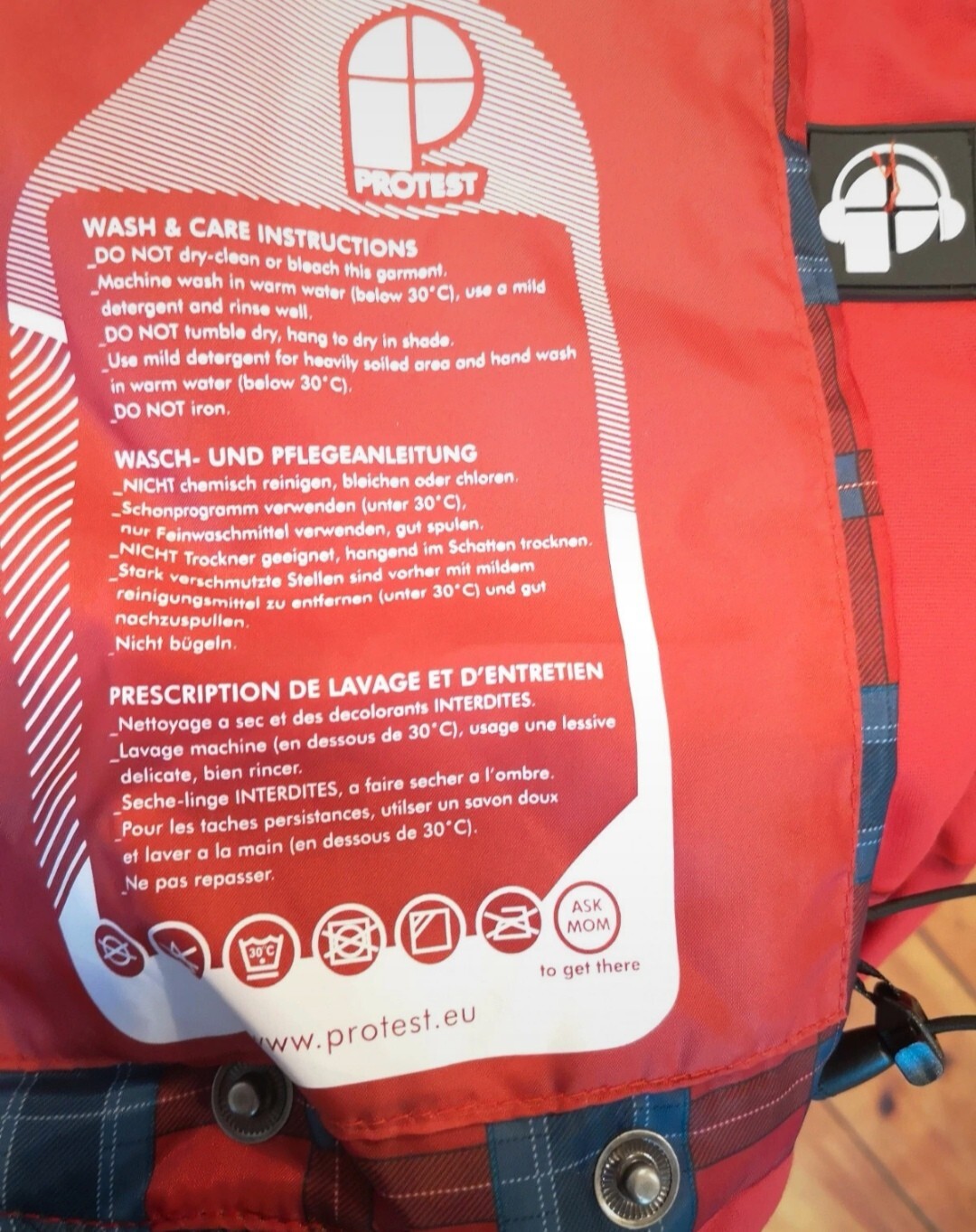 Protest Mens Snowboarding Jacket Orange Size M eBay