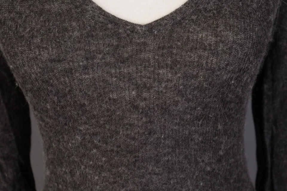 Suéter Pullover Lanvin Gris Cuello en V Lana de Alpaca Tejido Elástico Talla S Foto 3 de 4