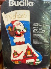 48767 JUMBO Bucilla Felt Kit SANTA DOLL NIP 1981 Very Rare