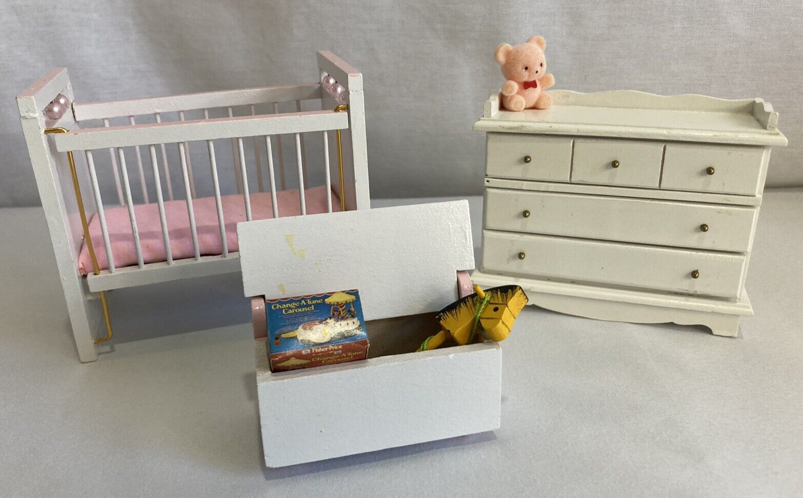 Vintage Wooden Dollhouse Baby Room Nursery Furniture 1:12 Scale Crib Dresser