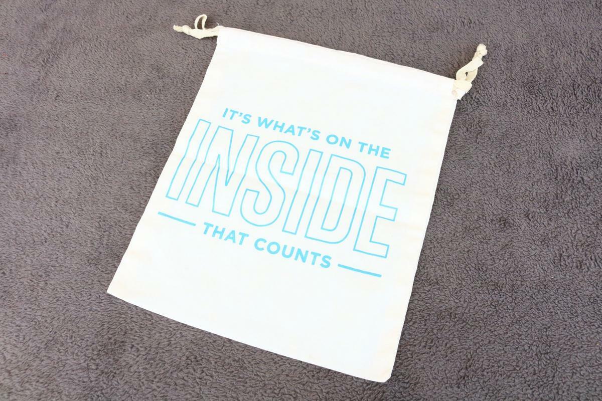 Dust bag Mack Weldon What's Inside that Counts ZJ