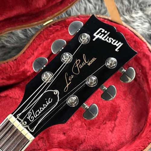 Gibson Les Paul Classic P-90 Ebony 2018 Used Electric Guitar - Picture 4 of 10