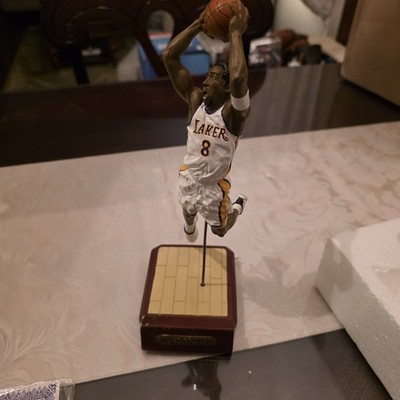 NIB*Uber Rare* LAKERS KOBE BRYANT FIGURE SALVINO w/COA WHITE #8 STATUE 951/1500 
