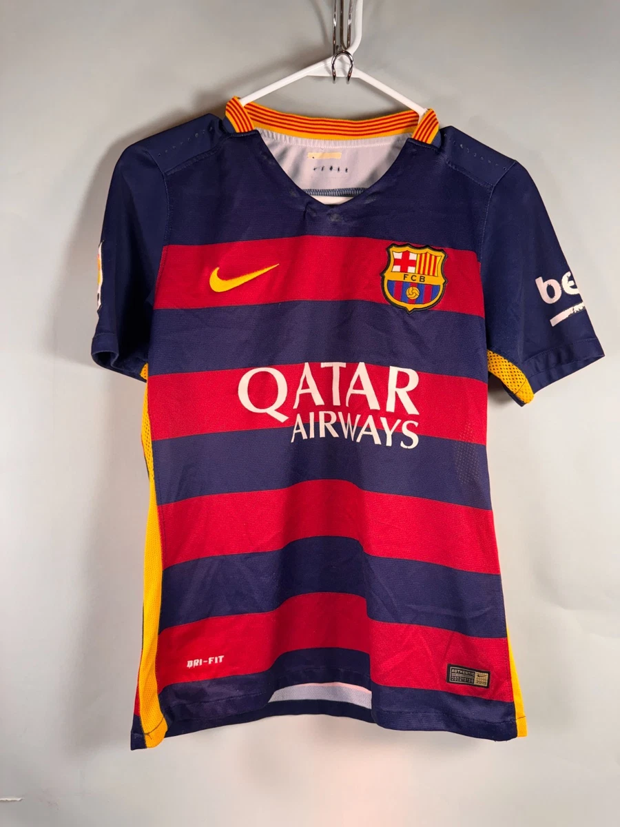 ま*ー様 FC Barcelona DRI-FIT Qatar Airways Preços baixos em Qatar Airways no Clube Internacional de Roupas e