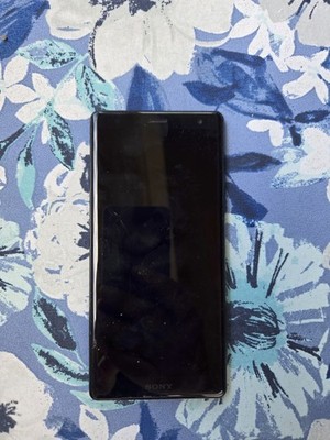 Sony Xperia XZ2 - Black - Unlocked (Broken - won't turn on)
