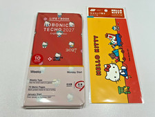 HOBONICHI TECHO 2027 HELLO KITTY weeks English notation w/ Desk mat in Hand