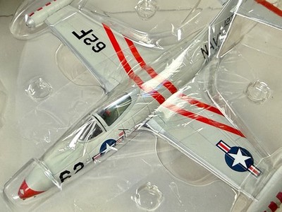 Falcon Models Grumman F9F-2 Panther NAS Pensacola 1956 Fertigmodell 1:72