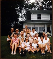 Beautiful family 3D Photo - Stereo Realist Slide vintage 1950s (#128)