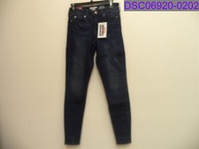Women's Size 8/9 Denizen Levi's Modern Super Skinny Dark Wash Denim 816650001
