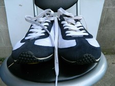 Puma Speeder Womens size 6 Athletic Sneakers White & green