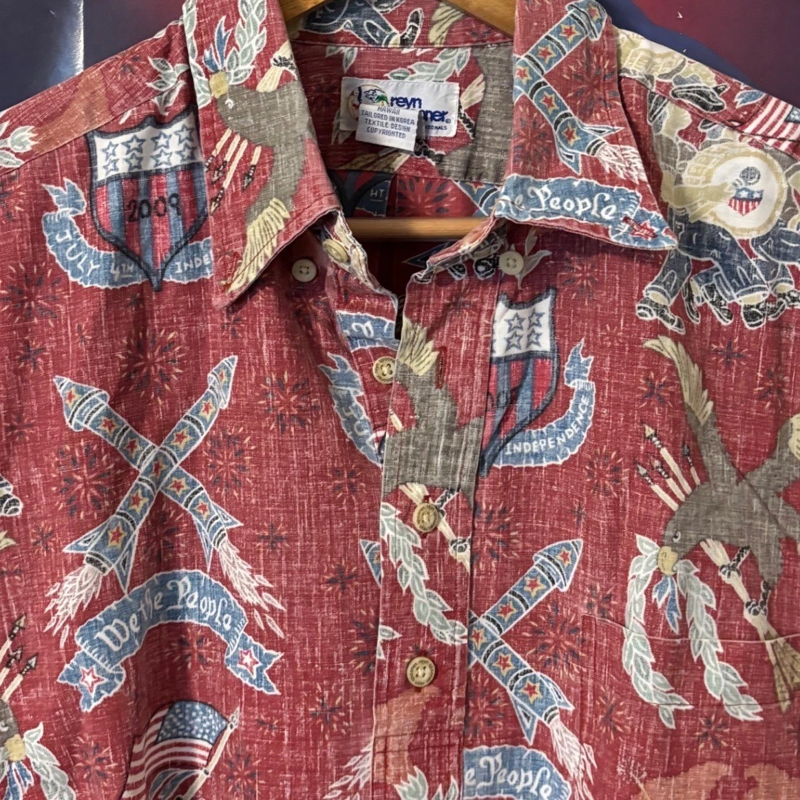 Reyn Spooner We The People 2009 Hawaiian Shirt Mens Large Red Patriotic Pullover
Opens in a new wind