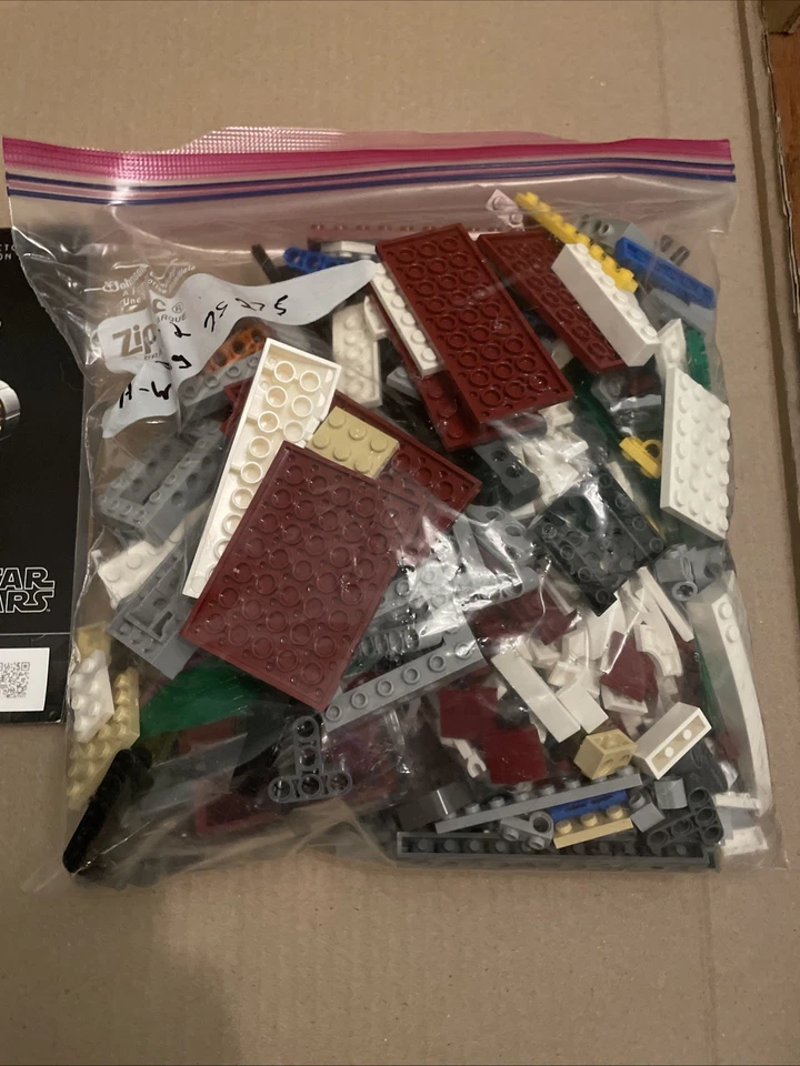 LEGO Star Wars: A-Wing Starfighter (75275) - Image 4 of 4