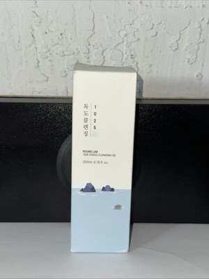 Round Lab 1025 Dokdo Cleansing Oil - 200ml - EXP 4/8/27