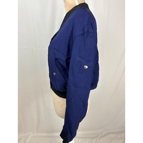 Chaqueta de bombardero Rebecca Minkoff universitaria azul marino/negro plateado broches de presión talla mediana - Imagen 4 de 7