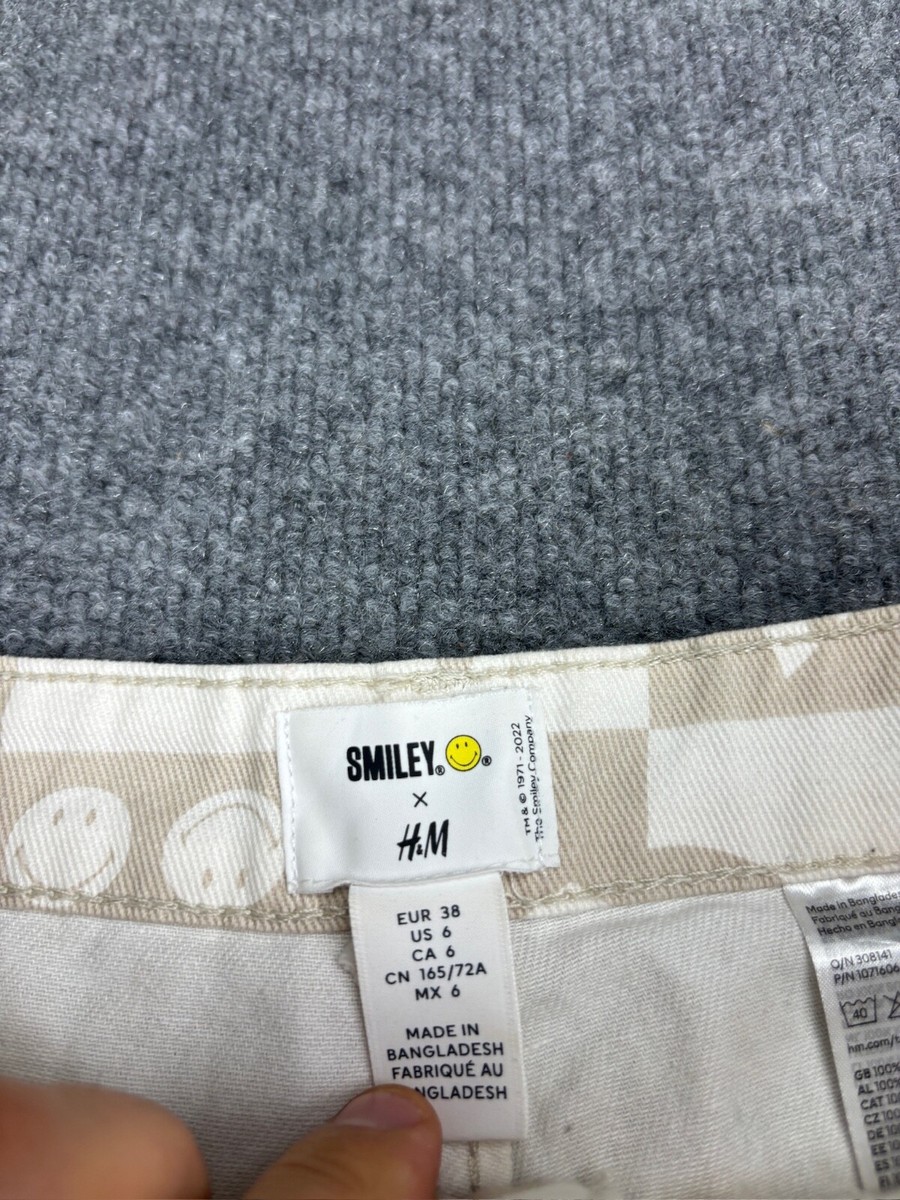 ❁はな❁ Smiley x H&M Jeans Women's 6 Beige White Checkered Smile