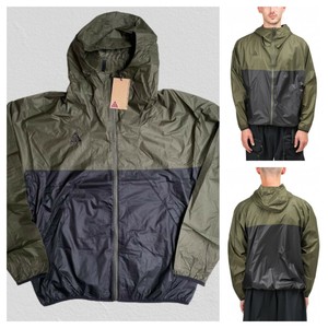nike acg lightweight jacket
