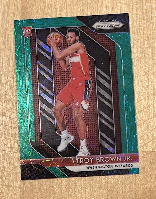 2018-19 Panini Prizm Basketball Choice Green Scope Prizm #213 Troy Brown Jr 8/8