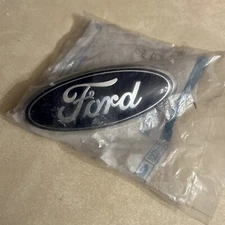 NOS Ford Taurus Fusion Escape Explorer Focus front Grille blue oval Emblem OEM