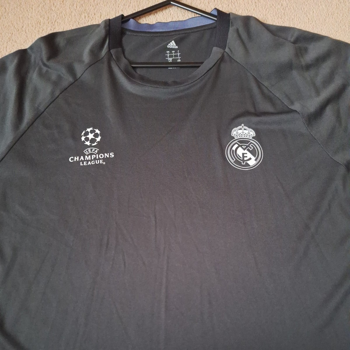 Short Sleeves Mens Grey Size L, UEFA Champions League,Real Madrit,T-shirt